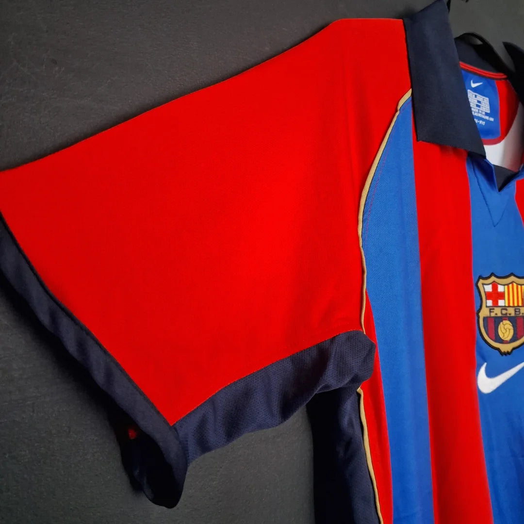 F.C BARCELONA 01/02