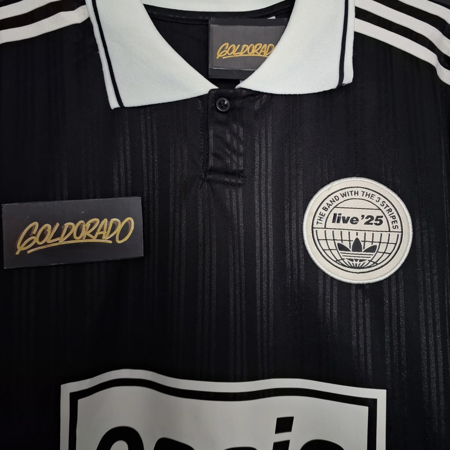 ADIDAS OASIS 2025