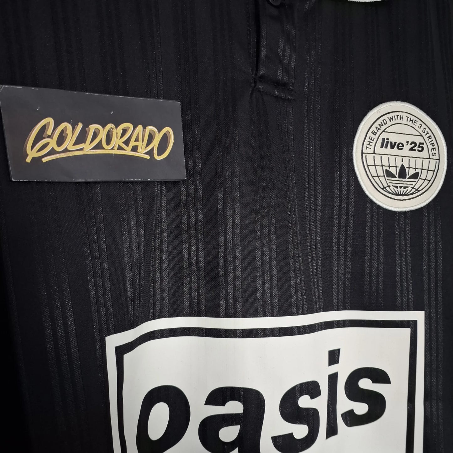 ADIDAS OASIS 2025