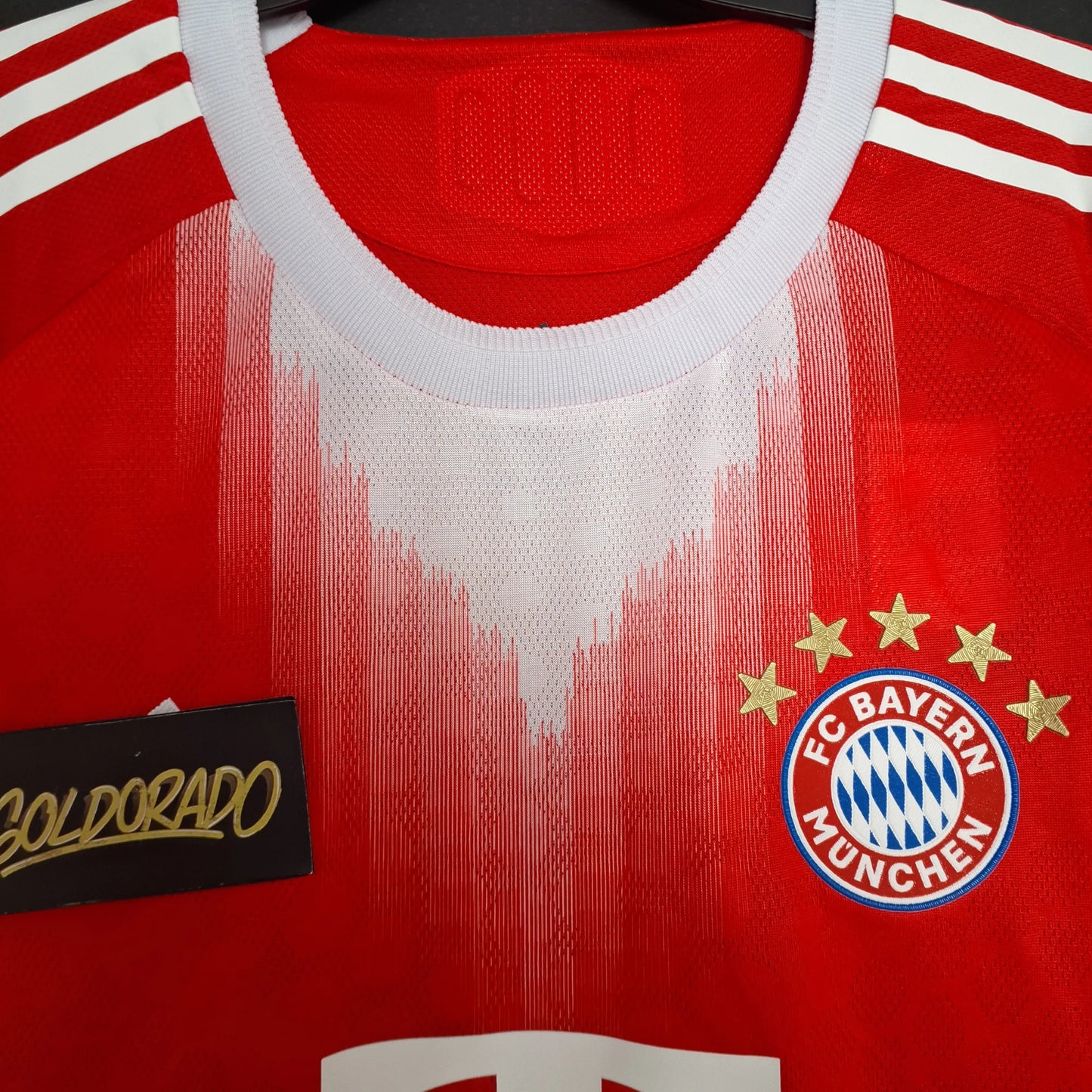 BAYERN MUNICH 25-26