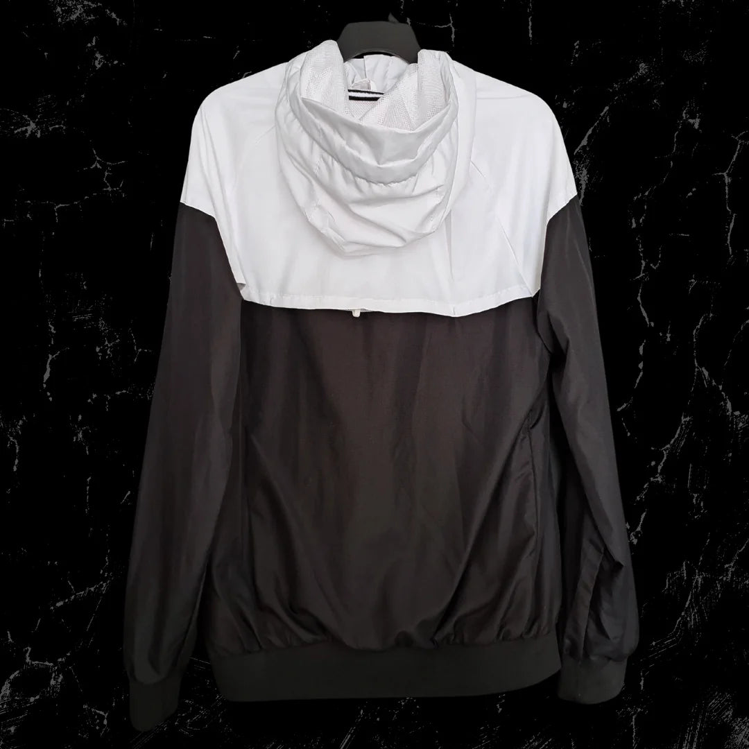 CHAQUETA PSG JORDAN NEGRA Y BLANCA