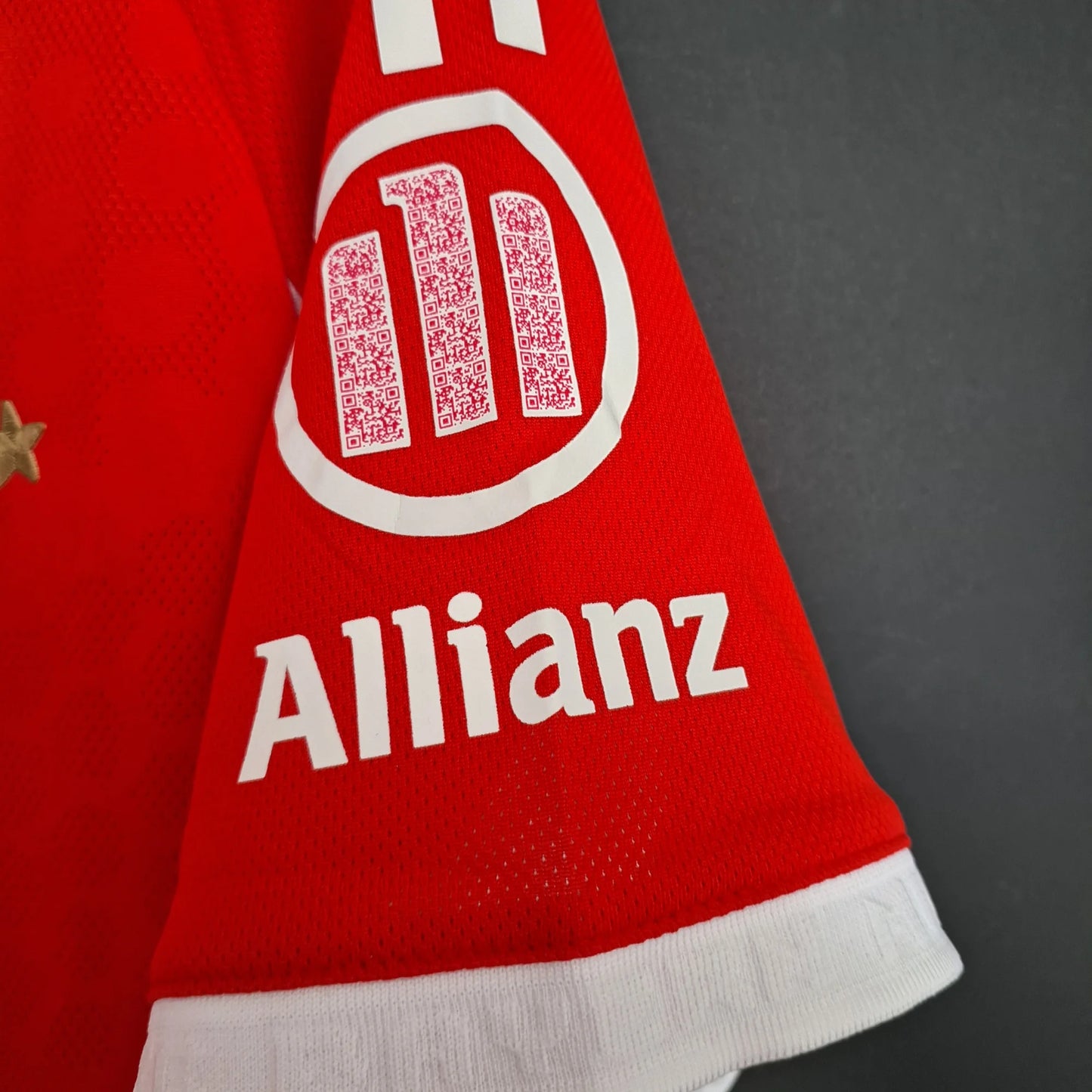 BAYERN MUNICH 25-26