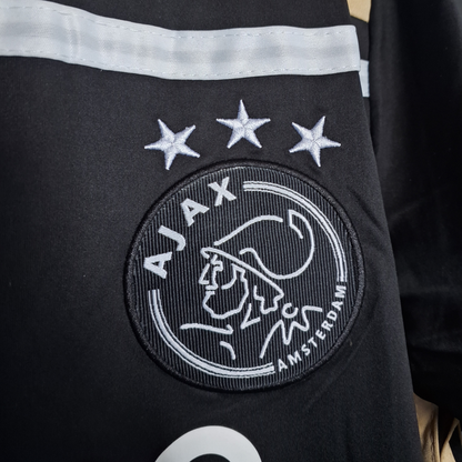 AJAX VISITANTE 2018-19