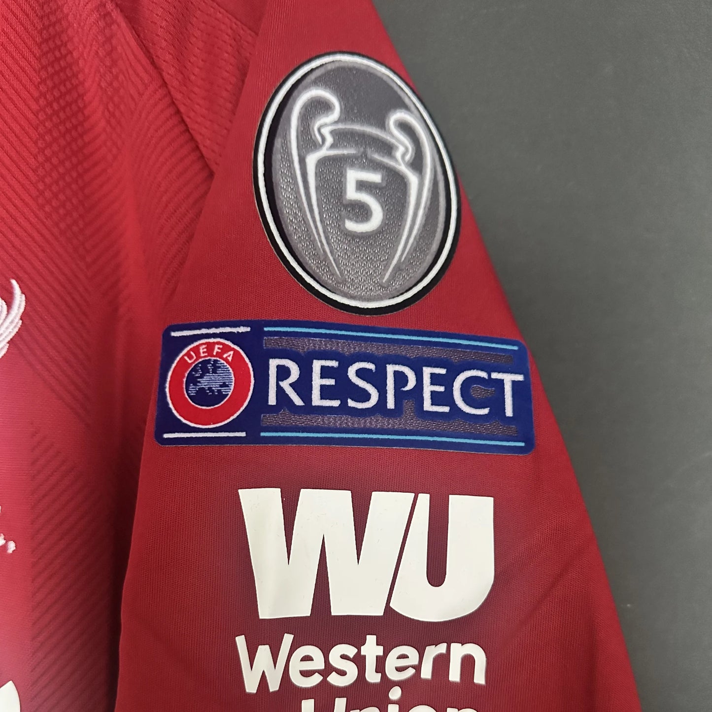 LIVERPOOL 18/19