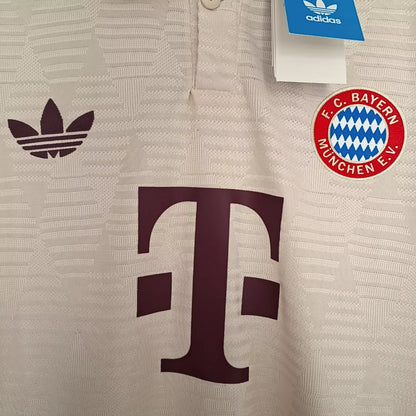 BAYERN MUNICH 24/25 TERCERO